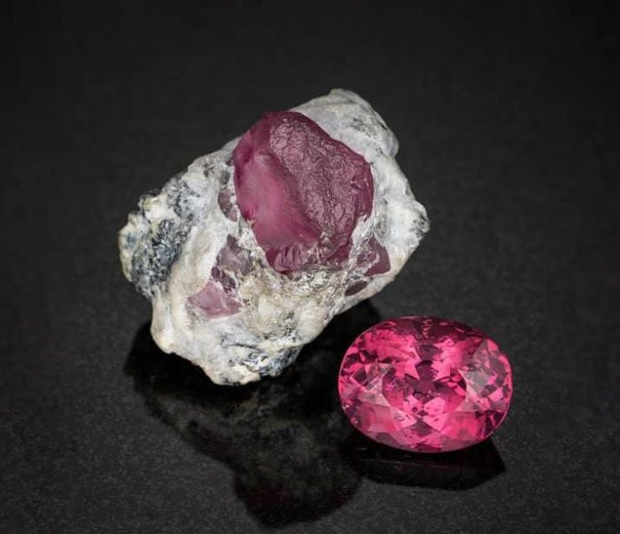 raw spinel gemstone and polished for sale - Rozefs.com