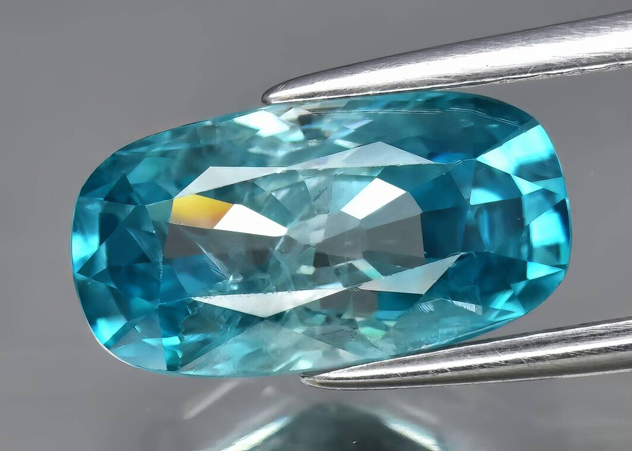 Polished Natural Zircon Polished Natural Zircon - Rozefs