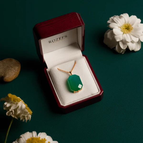 Buy Jade Pendant - Rozefs